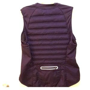 Nike aeroloft vest